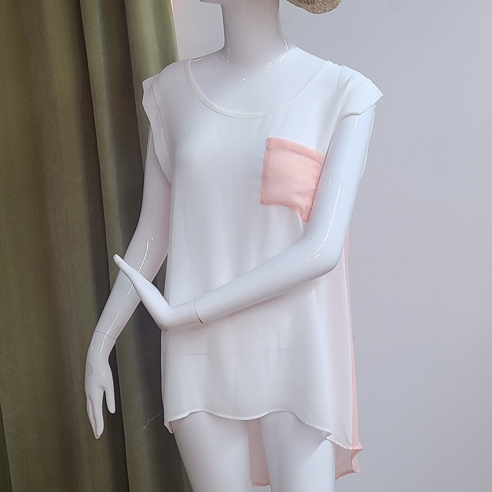 Jella Couture Sleeveless Blouse